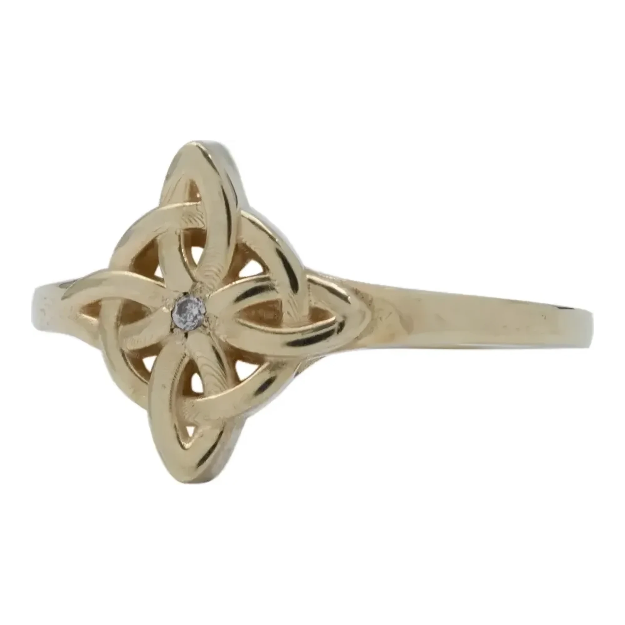 Anillo nudo de bruja oro 10k amarillo nacional con zirconia brillante, amuleto celta liso talla 8.5 de proteccion.