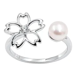 Anillo de Plata .925 Flor Sakura con Perla Ajustable Talla 7 a 9 - Imagen 1