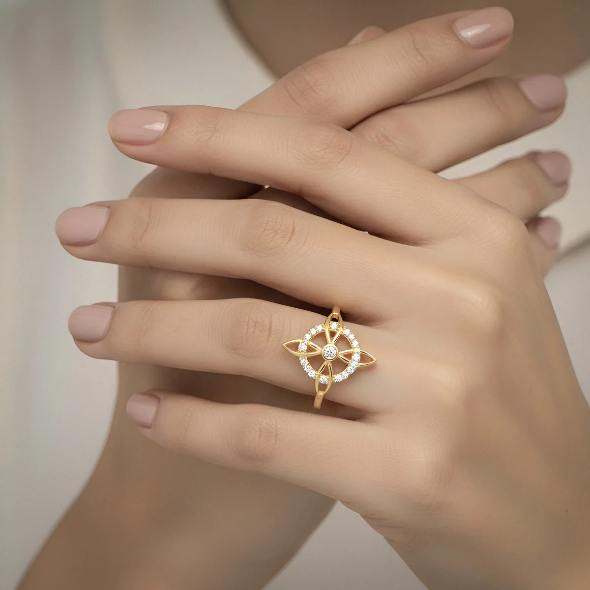 Anillo Nudo Bruja Celta con Zirconias Oro 10k - Imagen 8