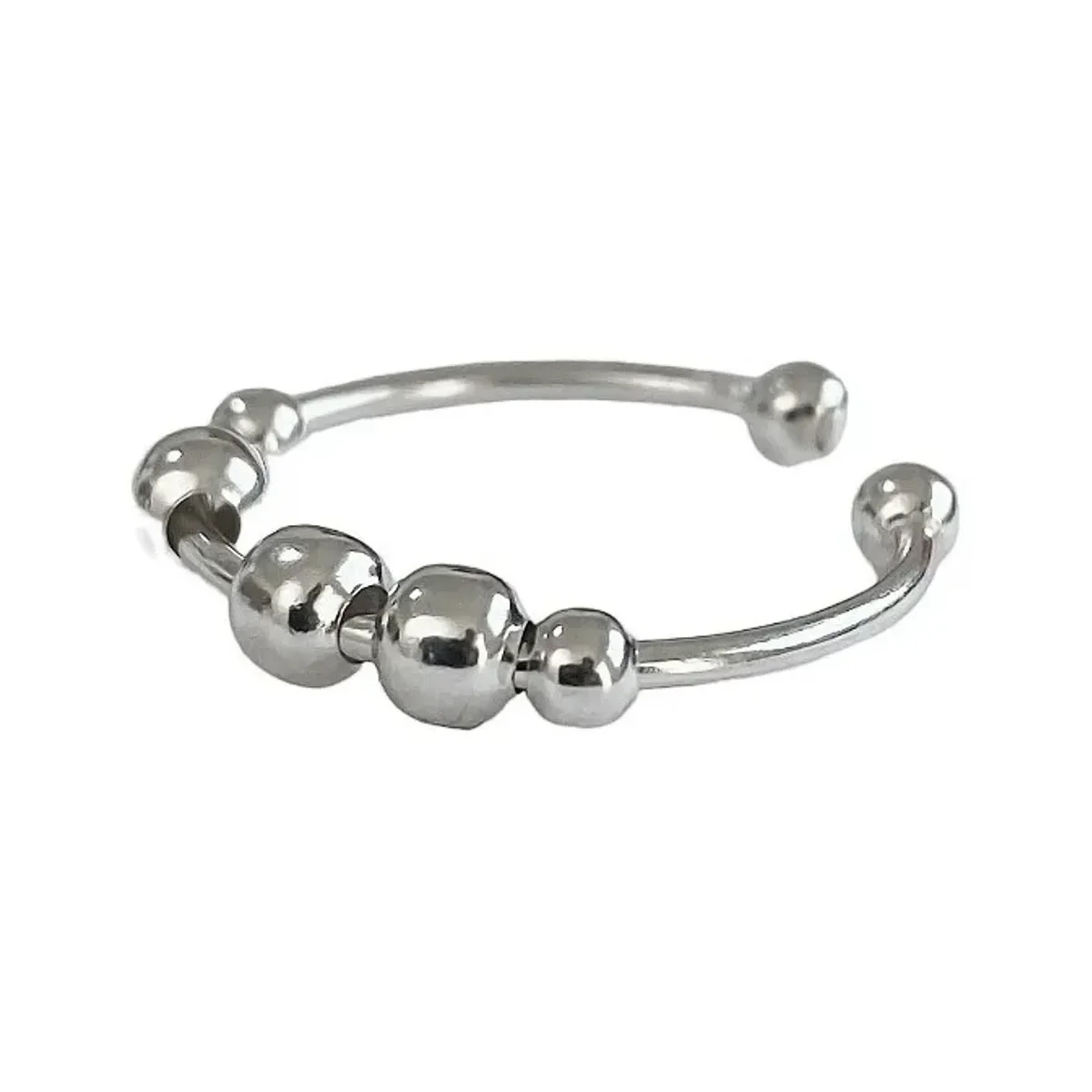 Anillo de Plata .925 ajustable antiestrés con perlas móviles. Anillo spinner de plata de ley, con cuentas giratorias.