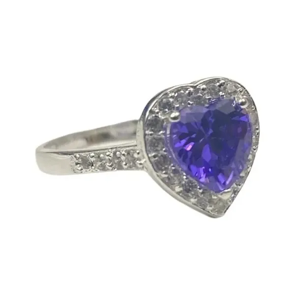 Anillo de Matrimonio de plata .925 violeta zirconia diseno corazon — Joyaris