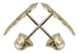 Arete Broquel San Judas Liso Oro 10k - Imagen 3