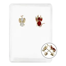 Aretes Broquel Oro 10k Diseño Ángel y Demonio Unisex - Imagen 1