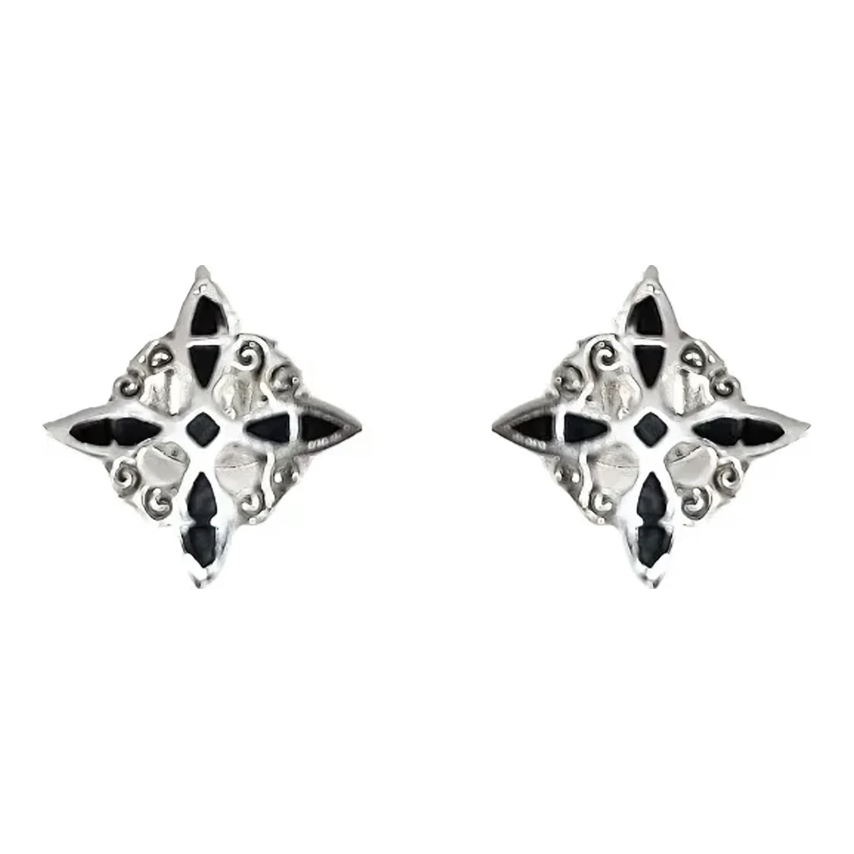 Broqueles nudo de bruja plata 925 nacional acabado liso brillante aretes talisman proteccion celta unisex broche a presion