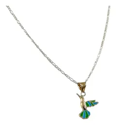 Collar Colibrí Esmaltado Verde Oro 10k con Cadena de 50cm - Imagen 2