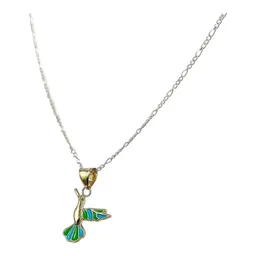 Collar Colibrí Esmaltado Verde Oro 10k con Cadena de 50cm - Imagen 3