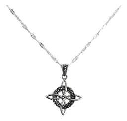 Collar Plata 925 Cadena Granito con Dije Nudo de Bruja Zirconia 40cm - Imagen 1