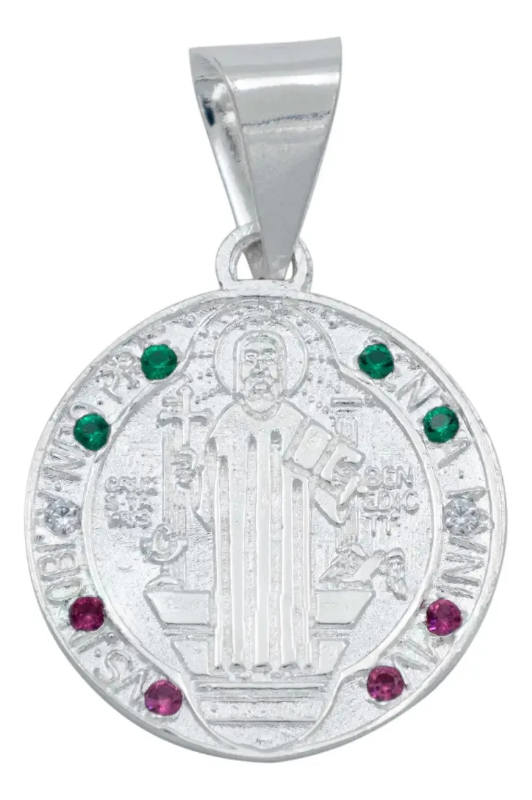 Dije Medalla San Benito Plata .925 tricolor con zirconia doble vista. Joyería de protección para mujer, un diseño espiritual.