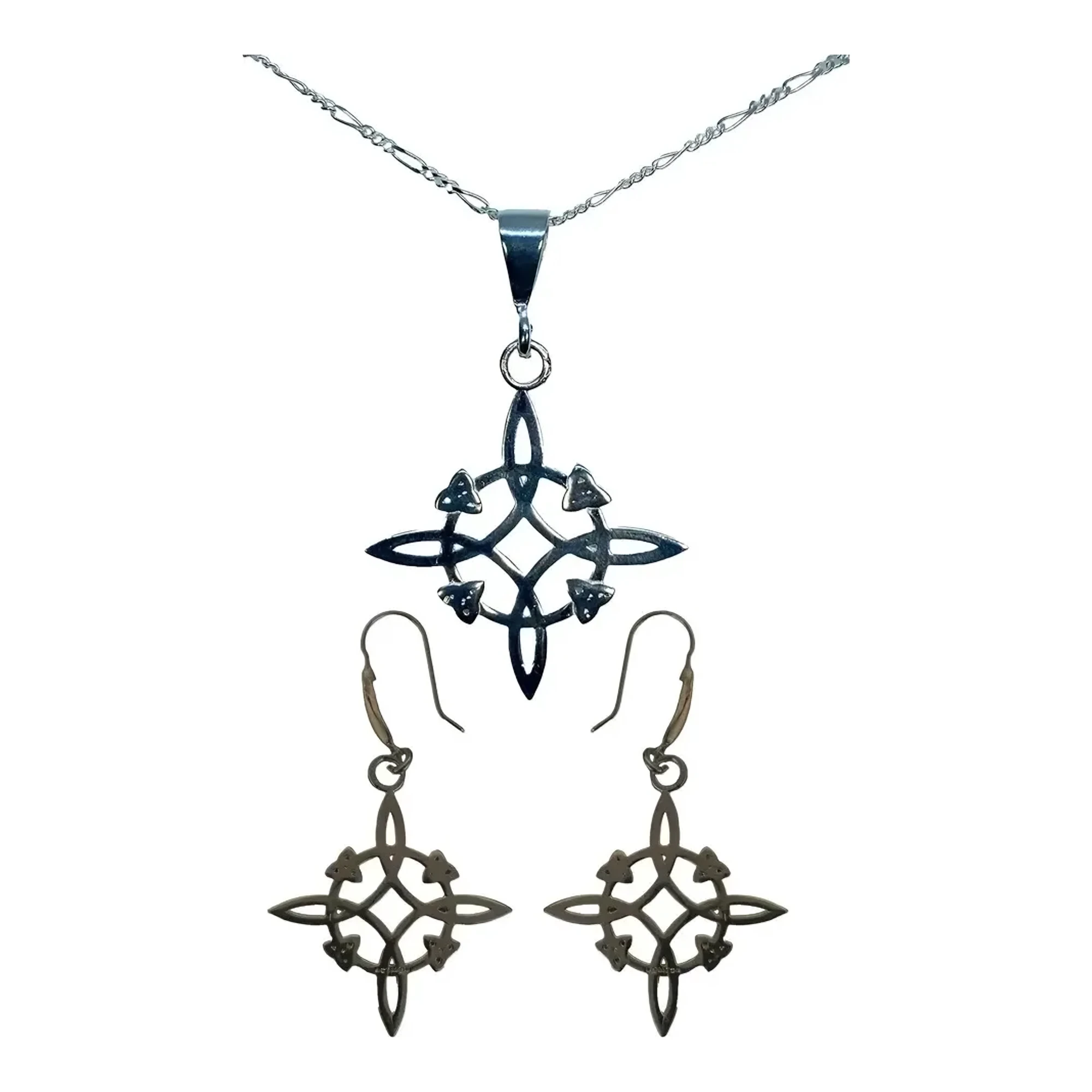 Dije nudo de brujas original en plata ley .925 con zirconia brillante, cadena marinera de cincuenta centimetros y broche