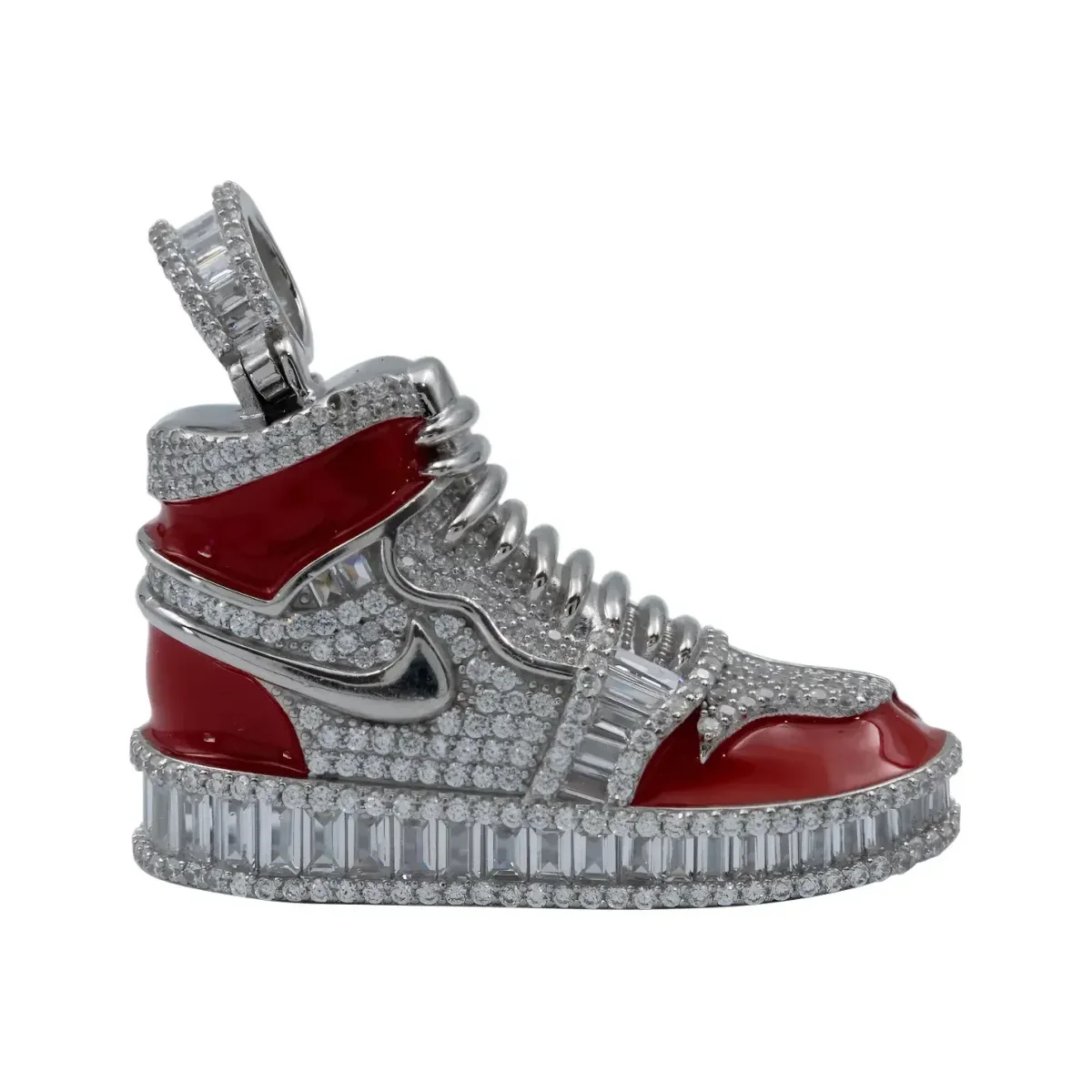 Dije de plata .925 tenis italiano unisex con zirconia roja brillante. Joyería para estudiantes, dijes de la suerte y amuletos