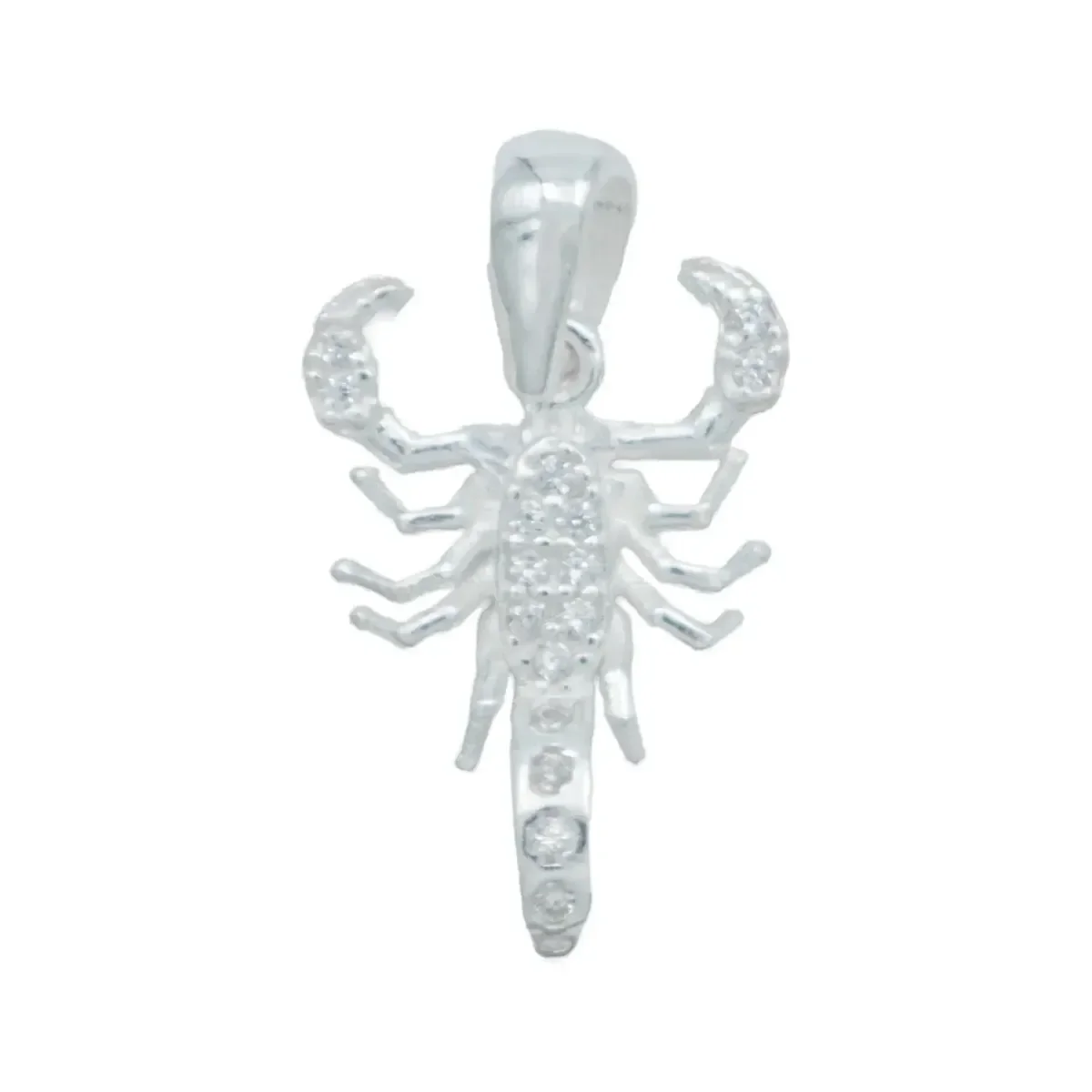 Dije de Plata Ley .925 Alacrán con Zirconia Transparente. Joyería con formas orgánicas, significado místico y detalles únicos