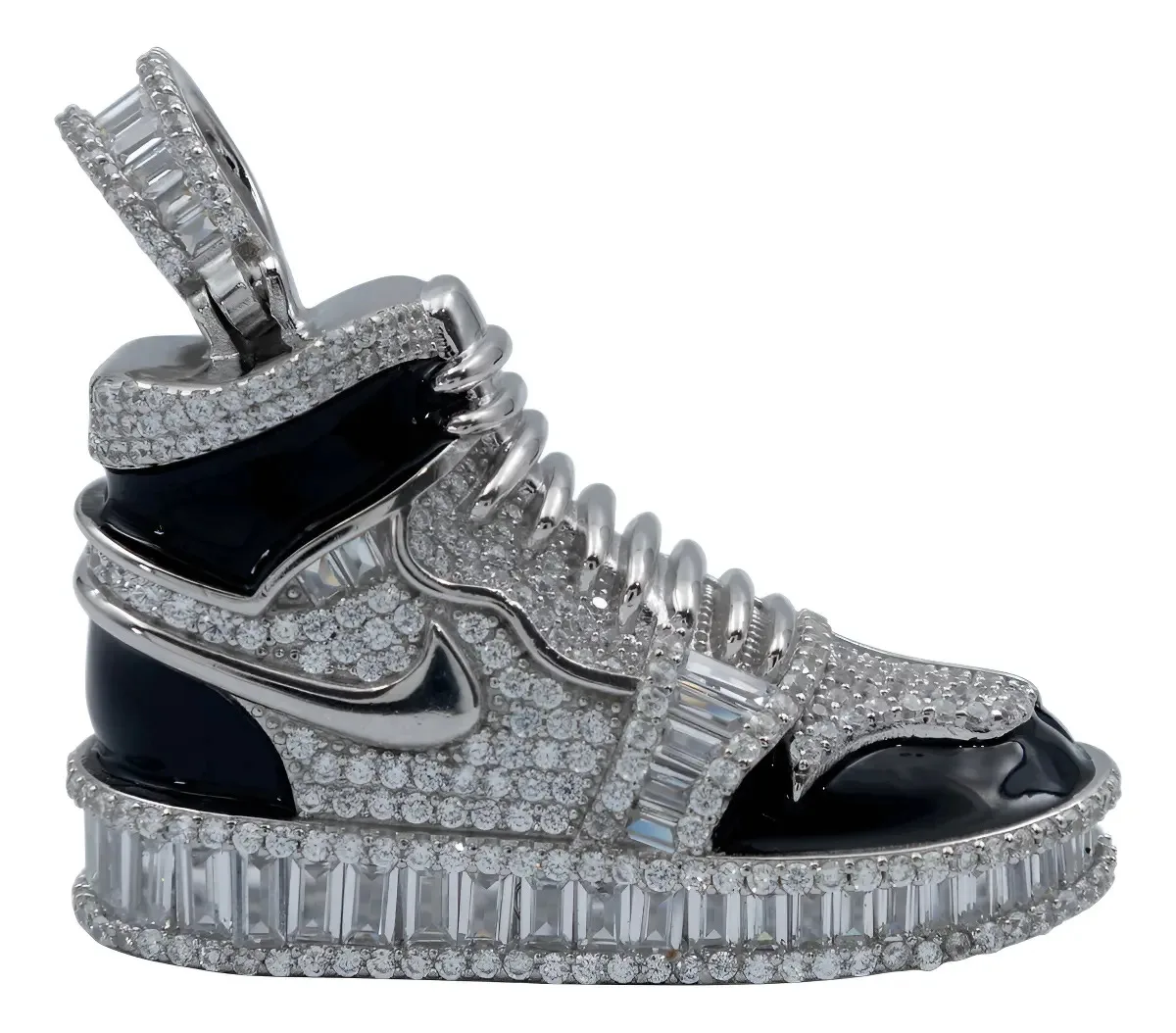 Dije tenis plata 925 con zirconia negra baguette. Colgante zapatilla sneaker plata .925 auténtica, joyería de diseño contempo