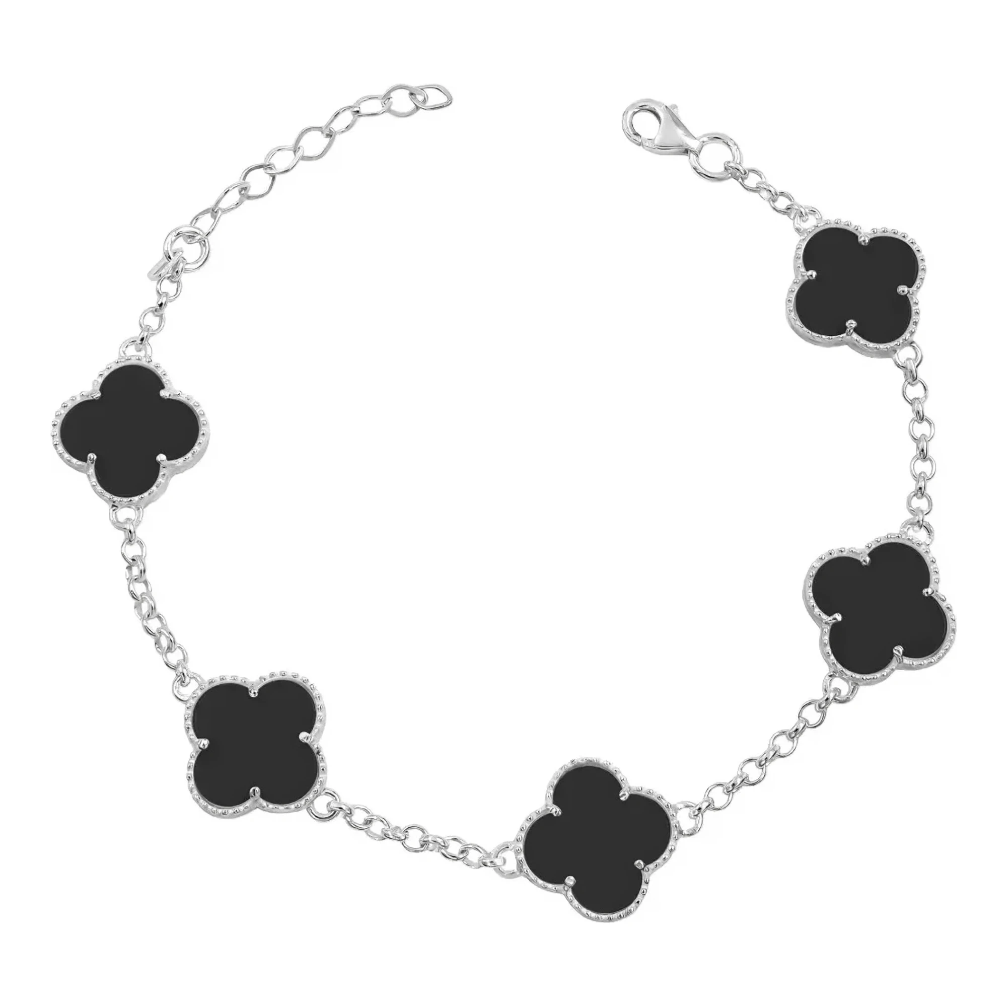 Pulsera de Plata .925 con trébol negro de cinco hojas, amuleto de suerte y protección. Joyería de fortuna, diseño delicado y